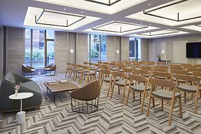 Kimpton Saint George by IHG