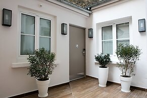 Hotel Des Nations Saint Germain