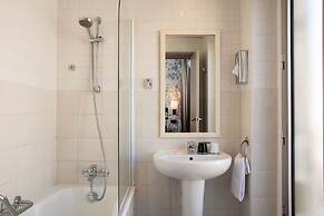 Hotel Des Nations Saint Germain