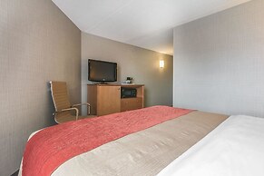 Spark by Hilton Oshawa