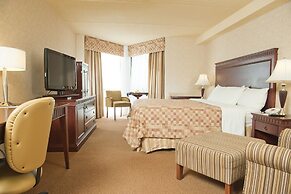 Quality Inn & Suites Bay Front