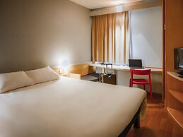 ibis Colmar Est
