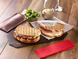 Ibis Paris Meudon Velizy