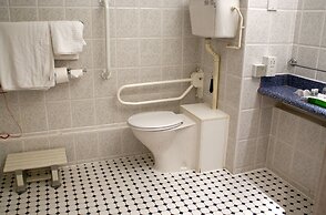 Holiday Inn Ashford North A20 by IHG