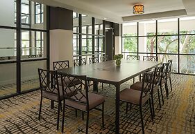Baker's Cay Resort Key Largo, Curio Collection by Hilton