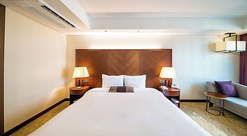 Koreana Hotel