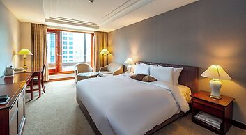 Koreana Hotel