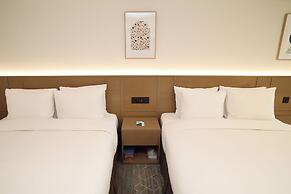 Koreana Hotel