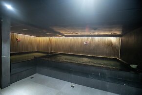 Koreana Hotel