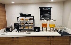 Holiday Inn Burlington Conference Centre by IHG