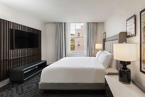 Mills House Charleston, Curio Collection by Hilton