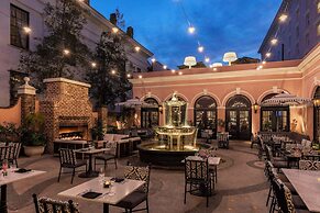 Mills House Charleston, Curio Collection by Hilton