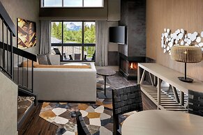 Kananaskis Mountain Lodge, Autograph Collection
