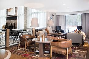Kananaskis Mountain Lodge, Autograph Collection