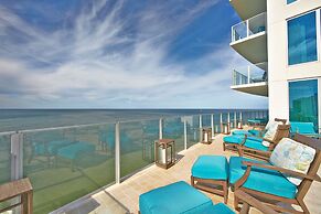 Opal Sands Resort