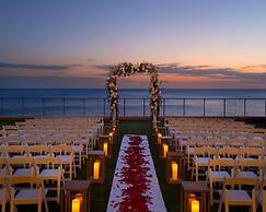 Opal Sands Resort