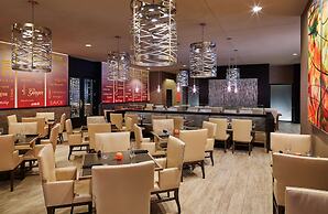 Hilton Kansas City Airport