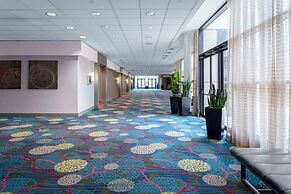 DoubleTree by Hilton Kansas City - Overland Park