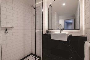 The Savoy Hotel on Little Collins Melbourne