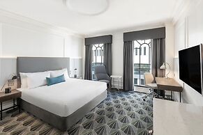 The Savoy Hotel on Little Collins Melbourne