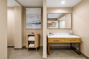 Staybridge Suites Oxnard River Ridge by IHG