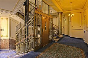 Radisson Blu Schwarzer Bock Hotel
