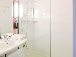 ibis Rueil-Malmaison Centre