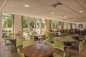 Holiday Inn Express Preston - South by IHG