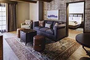 Estancia del Norte San Antonio, Tapestry Collection by Hilton