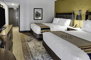 Estancia del Norte San Antonio, Tapestry Collection by Hilton