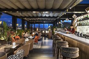 InterContinental Rome Ambasciatori Palace by IHG