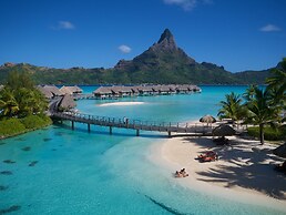 InterContinental Bora Bora Resort and Thalasso Spa by IHG