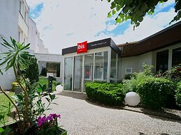 ibis Chartres Ouest Luce