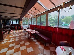ibis Chartres Ouest Luce