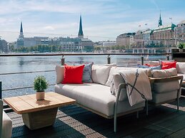 Fairmont Hotel Vier Jahreszeiten Hamburg