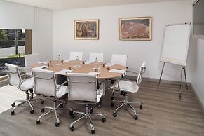 Melia Madrid Barajas