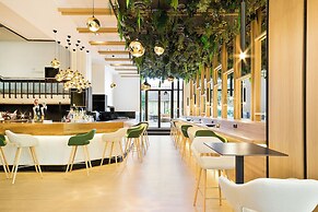Melia Madrid Barajas