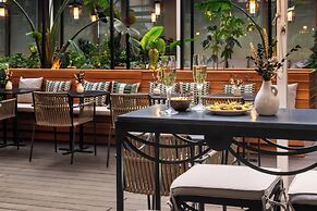 Melia Madrid Barajas