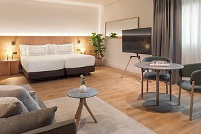 Melia Madrid Barajas