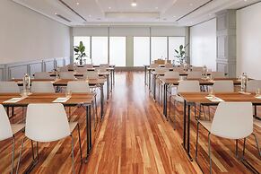 Melia Madrid Barajas