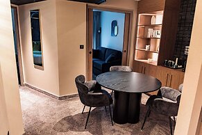 Best Western Plus La fayette Hotel & Spa