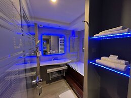 Best Western Plus La fayette Hotel & Spa