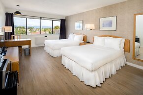 Cassandra Hotel