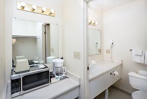 Cassandra Hotel