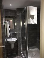Queens Park Hotel