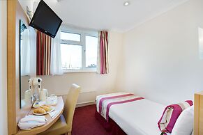Queens Park Hotel