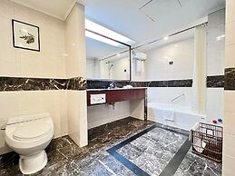 Century Plaza Hotel