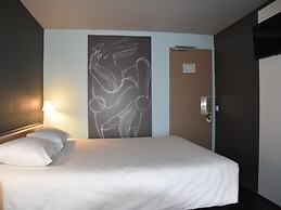 ibis Rochefort