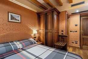 Hotel Montecarlo
