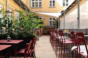 Boutique Hotel SP34